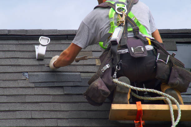 Quick and Trustworthy Emergency Roof Repair Services in White City, FL